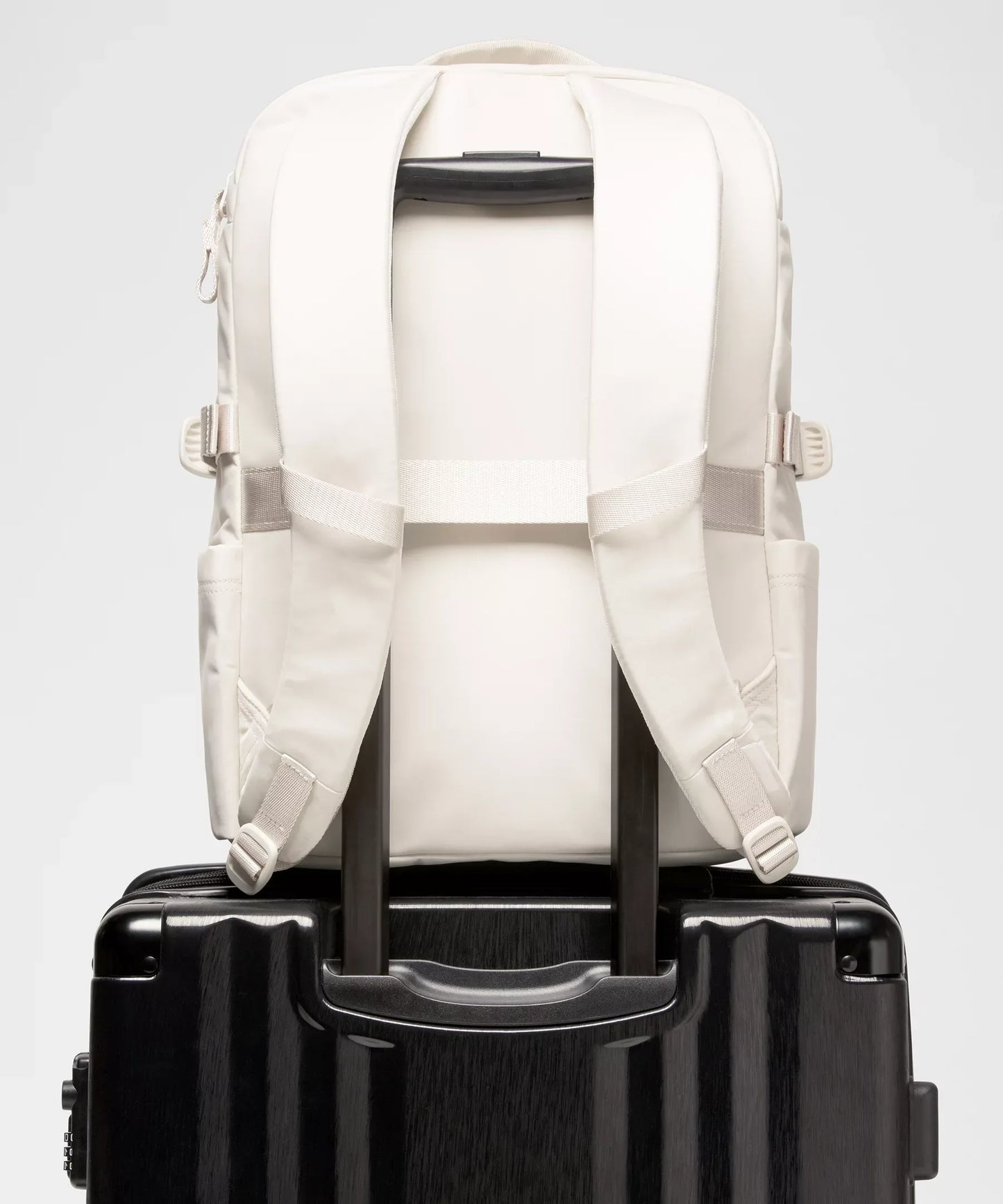 New Crew Backpack 22L