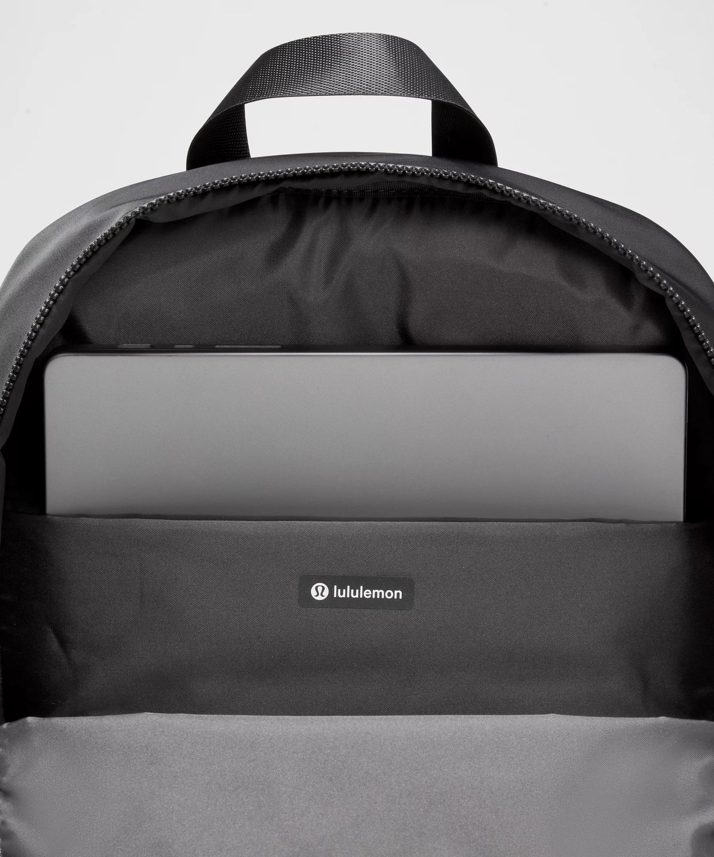 Everywhere Backpack 22L